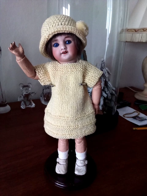 Pour Poupee Bleuette Robe Dans Le " Style " G.l. + Chapeau Assorti