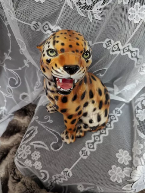 Vintage Ceramic Leopard/Cheetah Statue Figurine Made In Italy MCM  Beautiful