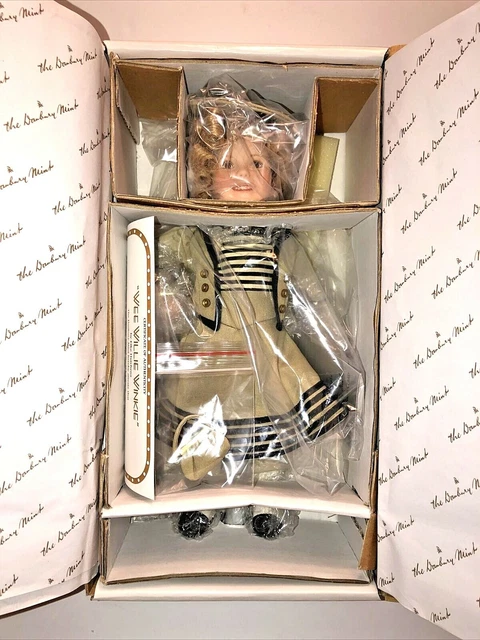 Shirley Temple Movie Classics " Wee Willie Winkie " By Danbury Mint  Porcelain