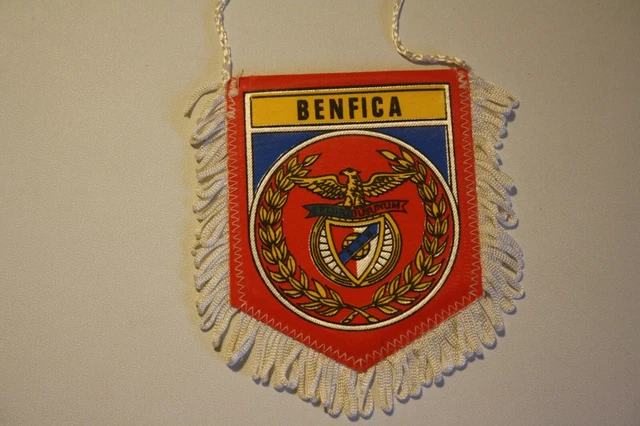 Ancien Fanion Football Benfica - Vintage - Fabriqué En France