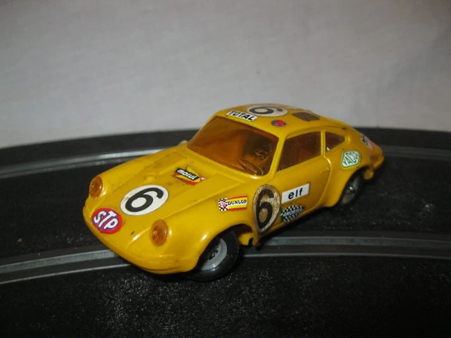 🚘 Ancienne VOITURE JOUEF PORSCHE 911S pour Circuit Electrique Routier Slot Car