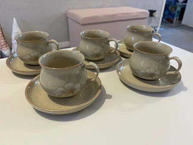 Vintage Denby Fine Stoneware 'Daybreak' Tea/Cofee Cups and Saucers x 5 VGC