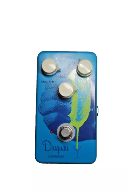 pédale d'effets guitare Eagletone Compressor vendue avec son alimentation 9 volt