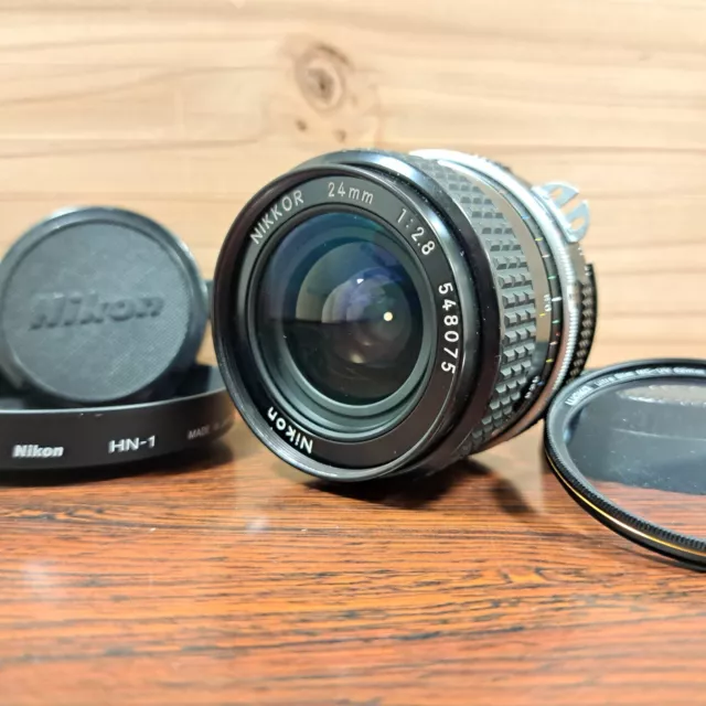 [Almost MINT w/ Hood] Nikon Nikkor Ai 24mm f/2.8 Wide Angle MF Prime Lens JAPAN