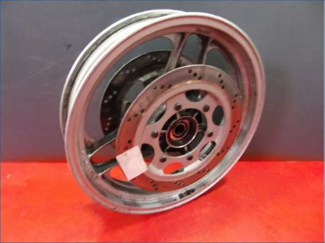 Jante avant pour moto TRIUMPH 900 TRIDENT 1993 à 1996