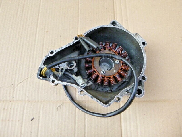 Carter D’alternateur Pour Suzuki GS550 1977 à 1982 - Pièce D’occasion