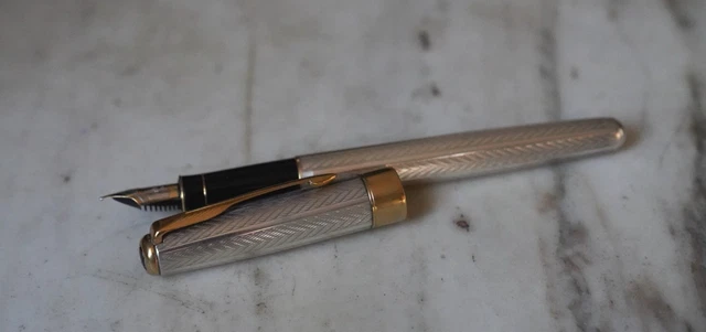 Stylo Plume Parker 75 Vermeil 925 Chevrons - Plume Or 18K Extra Fine, Occasion Rare