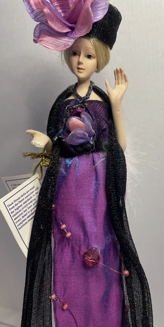 Duck House Heirloom Doll Limited Series 15” Purple Dress Garland With Stand