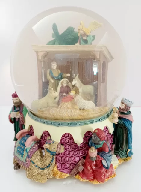 Traditions Christmas Musical "O Little Town of Bethlehem" Nativity SnowGlobe VTG