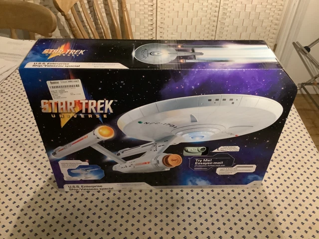 PLAYMATES - STAR Trek Universe - USS Enterprise NCC 1701 - Electronic ...