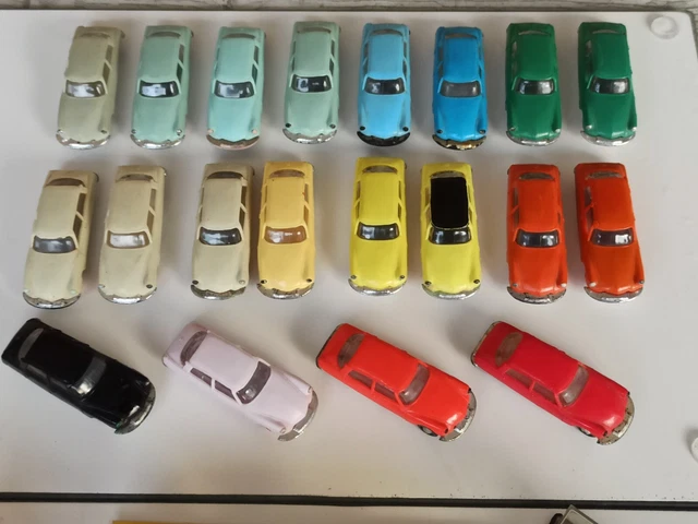 Lot De 8 Micro Miniatures Voitures Anciennes – Norev, Eko, Wiking – Citroën, Renault