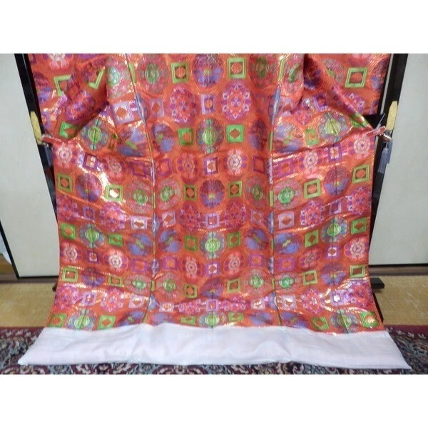 Japanese Kimono Uchikake Luxurious Wedding Embroidery Pure Silk kaleidoscopeK313 3