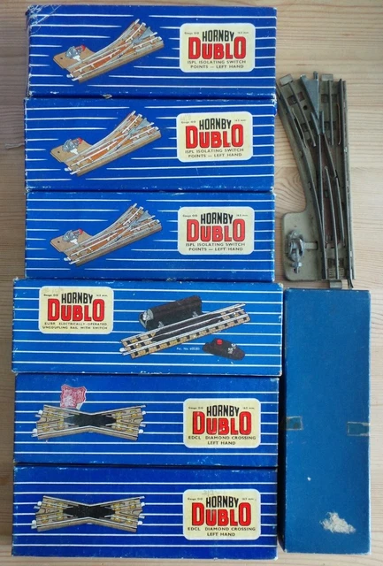 Restposten 8 Hornby Dublo 3 Schiene Gleispunkte Kreuzungen elektrische Entkoppler verpackt