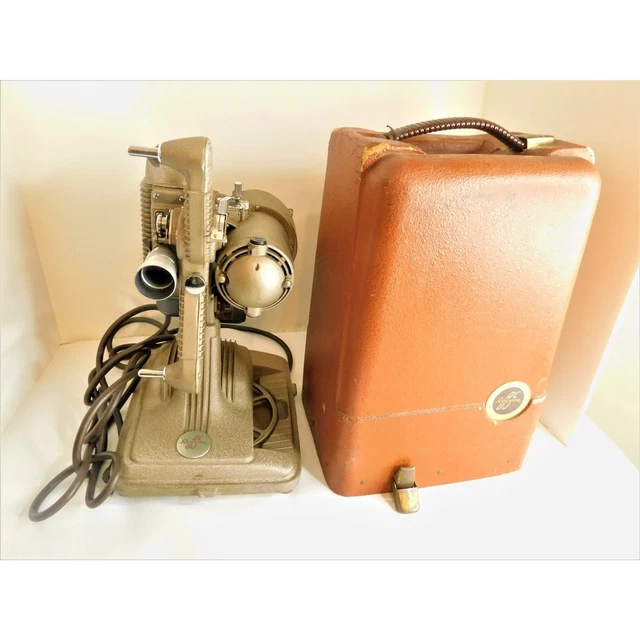 Revere Camera Company Model 85 Projector and Case 35MM Vintage READ