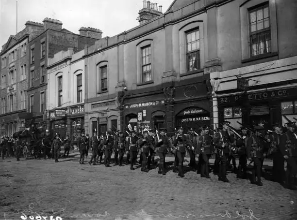 1911 Soldiers March Down Eden Quay In Dublin Ireland Old Photo