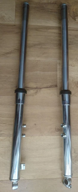 1971 SUZUKI TS 250 SAVAGE OEM FRONT BRAKE PANEL/LEVER/PADS/SPEEDO/#54210-30003 1971 SUZUKI TS 250 SAVAGE OEM FRONT BRAKE PANEL/LEVER/PADS/SPEEDO/#54210-30003