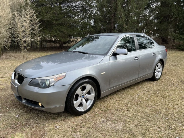 2005 BMW 5-Series 530i