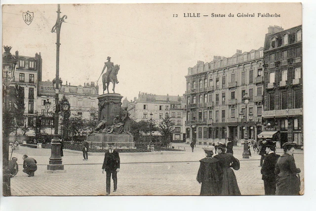 LILLE - Nord - CPA 59 - la statue du general Faidherbe