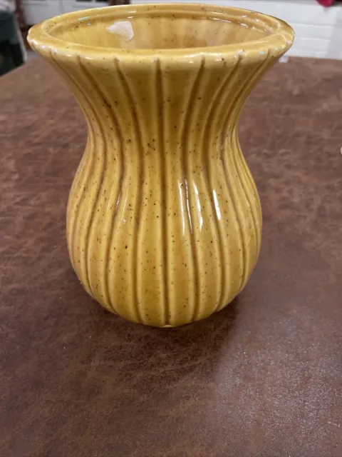 Vtg MCM Haeger Pottery Vase Mustard Yellow 7” Tall Speckled Fluted