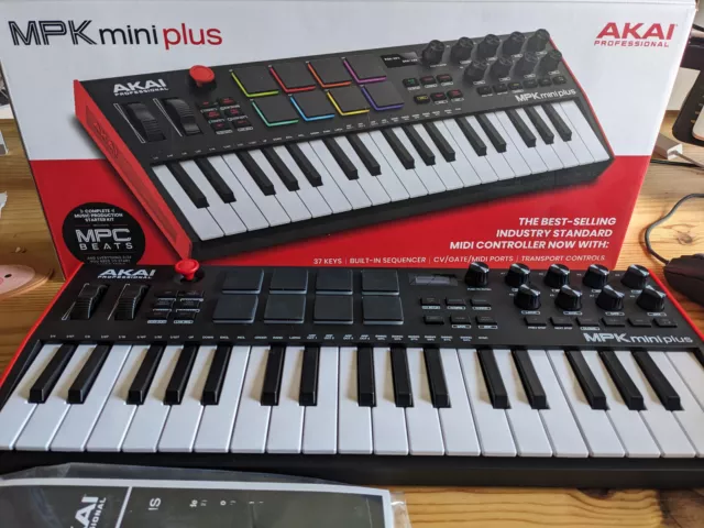 AKAI Professional MPK mini Plus - comme neuf