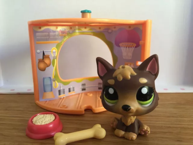 LITTLEST PET SHOP Dog Playhouse Playful Puppy House Animal Figure Bundle  Toy LPS $19.99 - PicClick AU