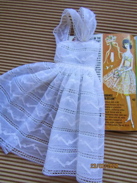 Vêtement Vintage Mattel Barbie Midge graduation party Année 1960