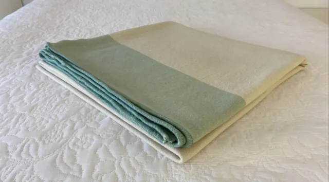 Vintage Pure Wool Small Single Blanket Cream / Green 210 cm x 155 cm
