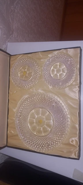 Dessous de plat en cristal pressé vintage · 21,5 cm - Arts de la table