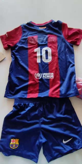 Completo barcellona sales