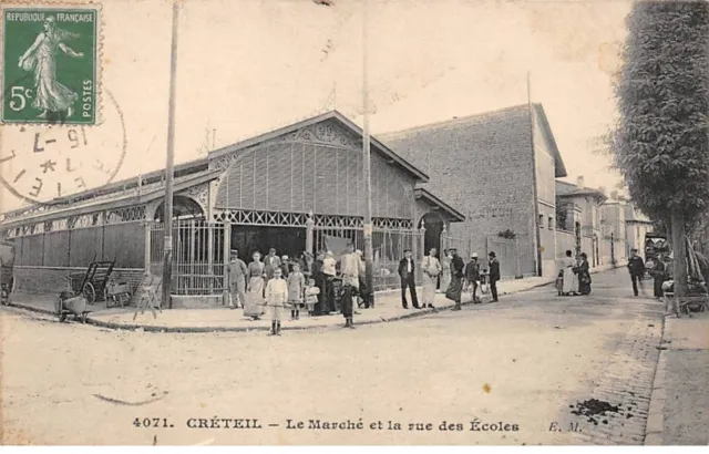 94.AM17822.Créteil.N°4071.Market and rue des Ecoles