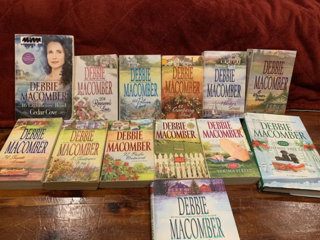 Debbie Macomber Cedar Cove COMPLETE Series, Lot Of 13