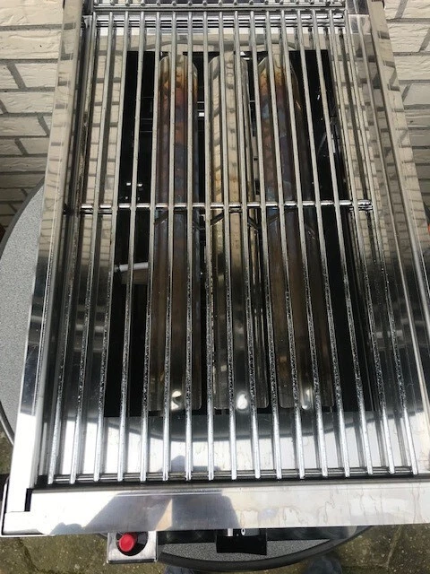 Gasgrill aus Edelstahl 1 flammig mit Grillrost Gastrobräter Grill 5