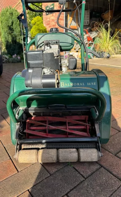 Lawn mower ATCO Balmoral 14SE Self-propelled, electric start.