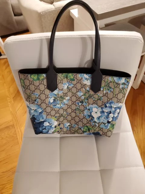 Gucci Blooms Reversible Midnight Blue/Flower Canvas/Leather Tote