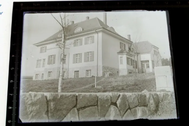 tolles altes Glasnegativ - großes Gebäude Haus Villa ??    - 1920-30 ?