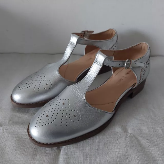 Clarks netley best sale fresh