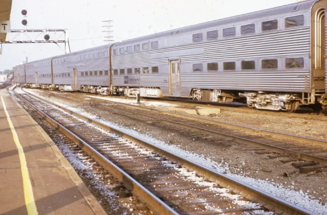 BN BURLINGTON NORTHERN Railroad Train Highliners Original 1974 Photo Slide