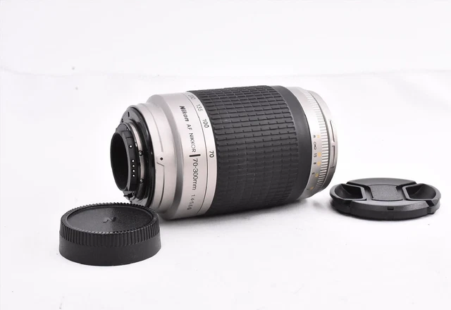 objectif  zoom Nikon AF Nikkor 70-300mm 1:4-5.6 G