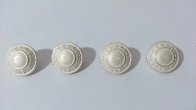 Lot De 7 Boutons Blancs En Plastique - 1,5 Cm De Diamètre - Boutons Plats 4 Trous Pour Couture Et Customisation