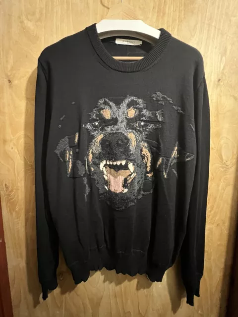 AUTH givenchy rottweiler 100% wool Sweater Medium