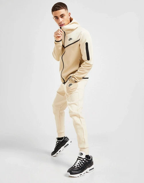 beach grain black nike tech