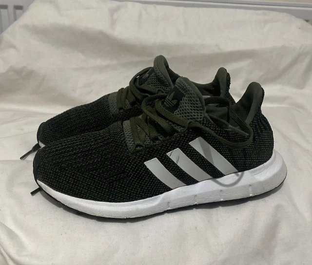 ADIDAS SWIFT RUN CG4115 MEN S Green Trainers Shoes SIZE UK 11 FR 46 21.00 PicClick UK
