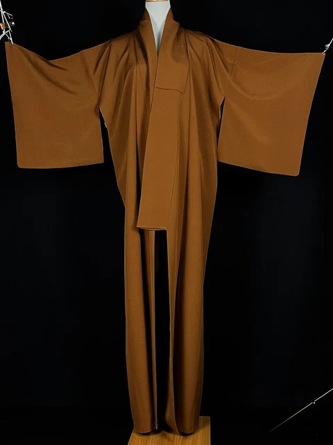 Vintage 100% Soft Silk Japanese Kimono Plain Medium Golden Brown