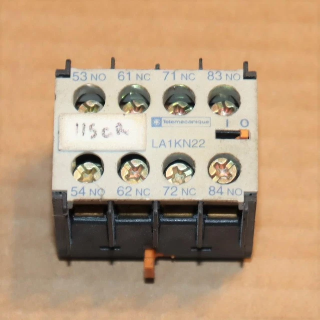 One Telemecanique LA1KN22  Auxilliary Contact Block Blue 80