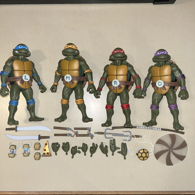 NECA Teenage Mutant Ninja Turtles figure Les tortues ninja tmnt. Keno Scooter | UK