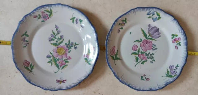 Lot 2 Assiettes faience  Saint Clément K&G décor de fleurs