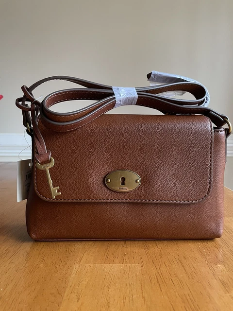 NWT Fossil Gabriella Brown Leather Flap Crossbody Bag Adjustable Strap NWT Fossil Gabriella Brown Leather Flap Crossbody Bag Adjustable Strap