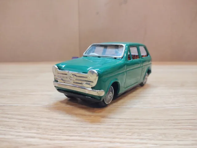 Honda N360 car tin friction powered. Vintage retro car litho tin toy Japan 60s.