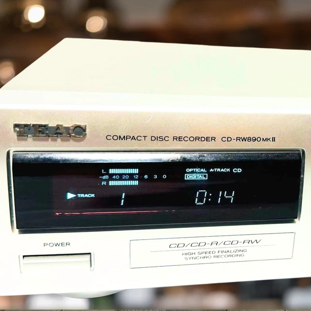 中古】TEAC CDレコーダー シルバー CD-RW890-S