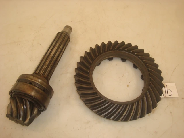 1969 Allis Chalmers 180 Diesel Tractor Ring & Pinion Gear Shaft
